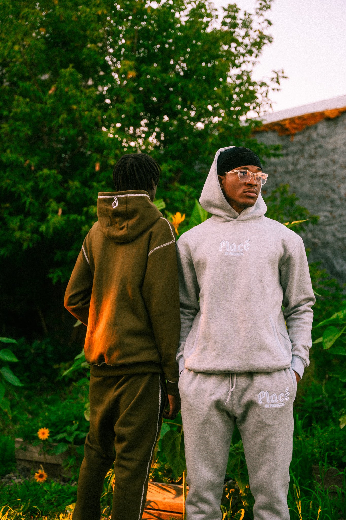 P FLARE TR OLIVE SWEATSUIT – Placé En Français